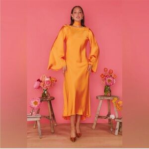WEEKEND ONLY SALE NWOT Show Me Your Mumu Orange Satin Midi Dress Bell Sleeves